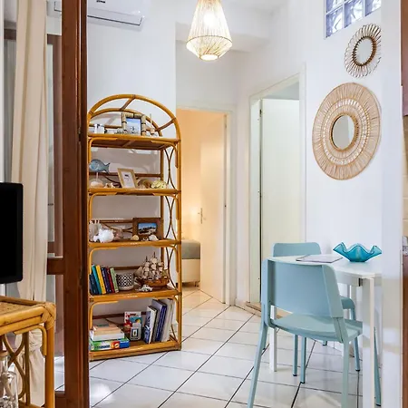 Summer Breeze, With Terrace Apartment