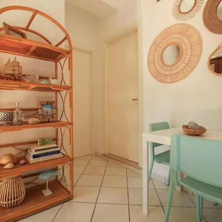 Apartment Sea And Nature, With Terrace In Marina *