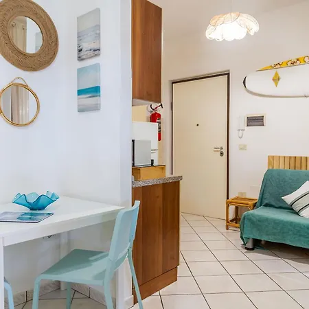 Sea And Nature, With Terrace In Marina * Marina di Grosseto