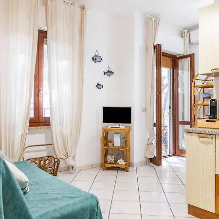 Sea And Nature, With Terrace In Marina Apartment