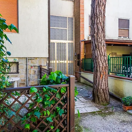 Sea And Nature, With Terrace In Marina Apartment